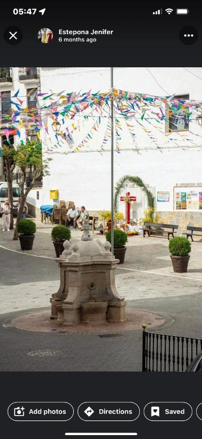 Stylish 3 Bed House 2 Bathrooms, With Patio, Roof Terrace And Communal Pool 5 Minutes Away From The Beautiful Spanish White Village Of Casares Pueblo And Only 20 Mins From The Sea Extérieur photo